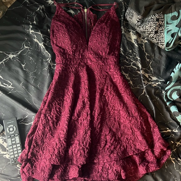 Prom dress - Picture 1 of 2